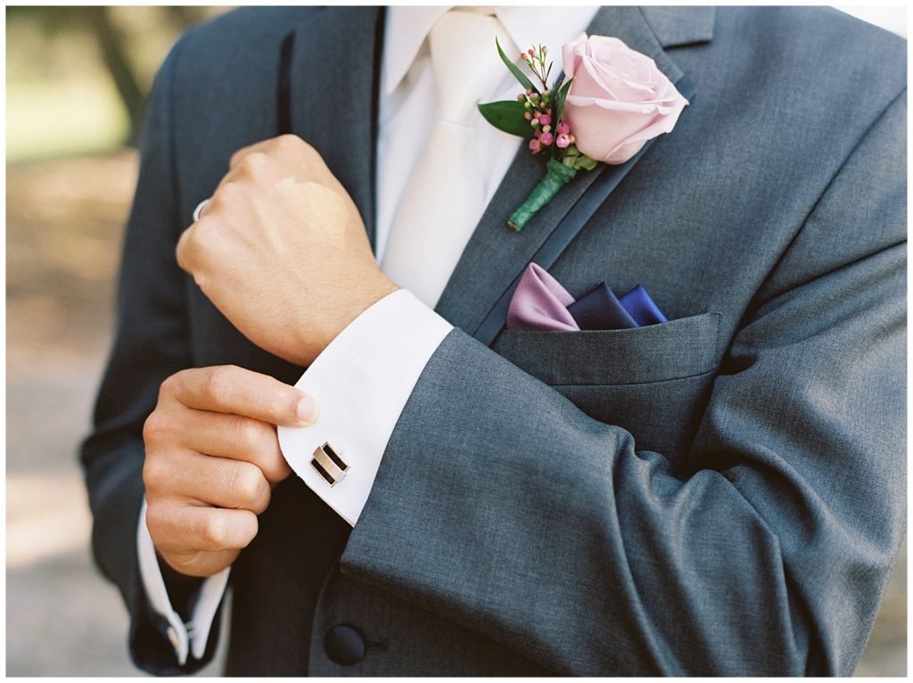 purple and gray wedding colors