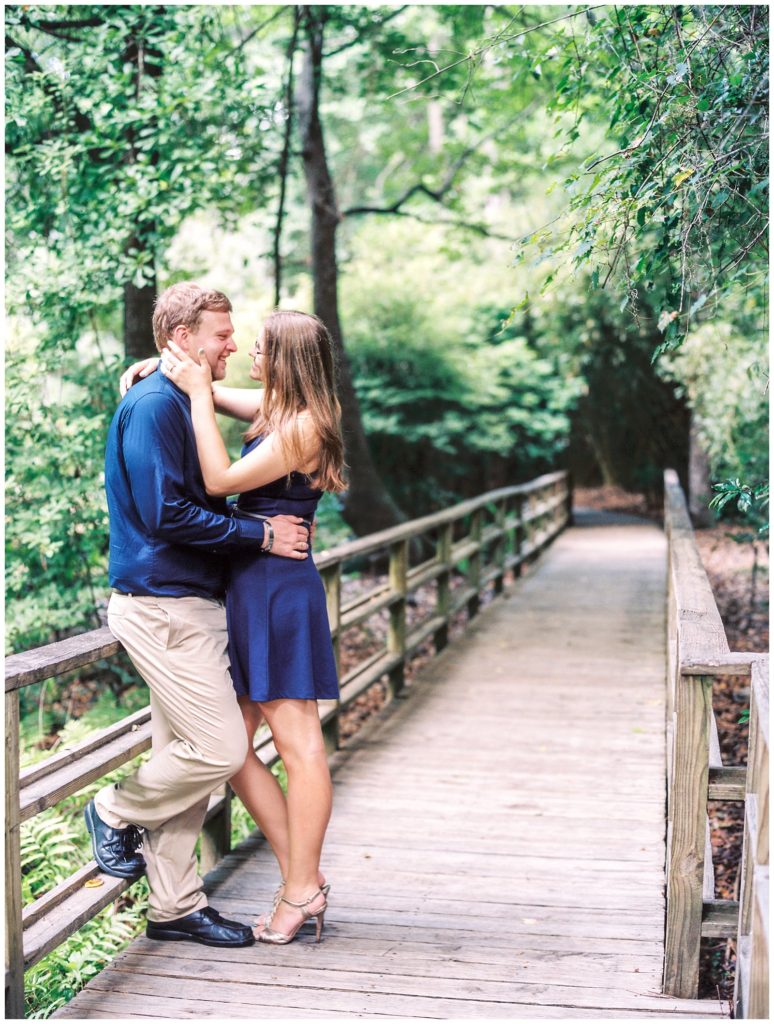 Dorothy B. Oven Park Engagement Photos || The Ganeys