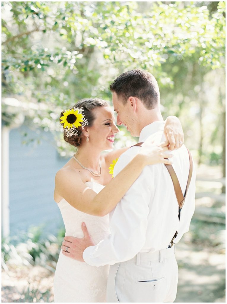 Sunflower wedding details || The Ganeys