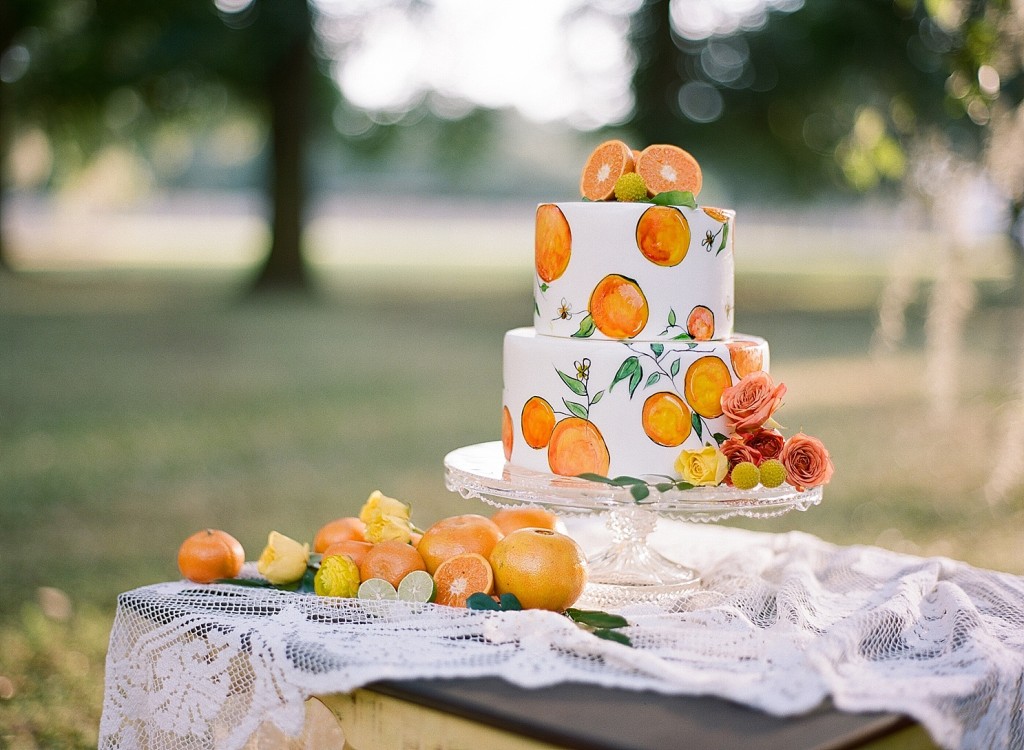 Citrus wedding cake