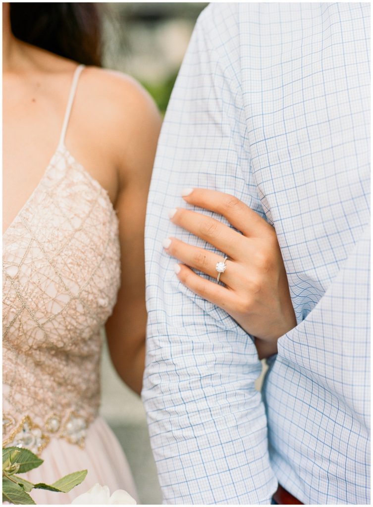 Engagement session outfits || The Ganeys