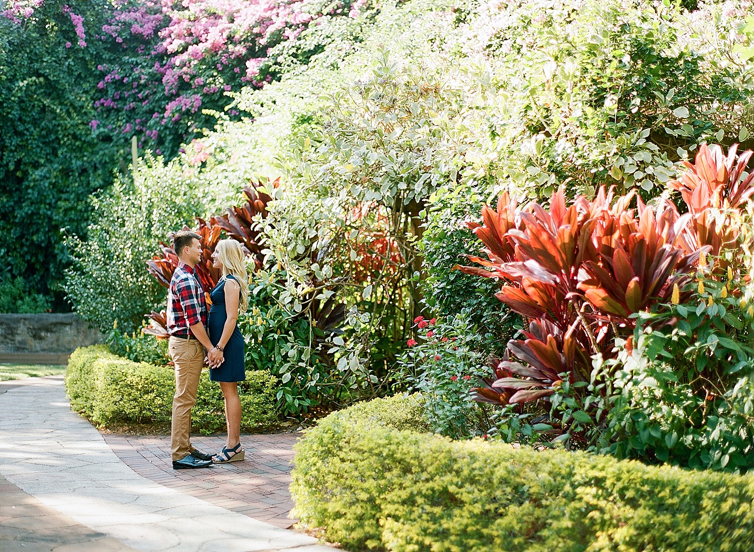 Amy And Tyler An Engagement Session At Sunken Gardens In St