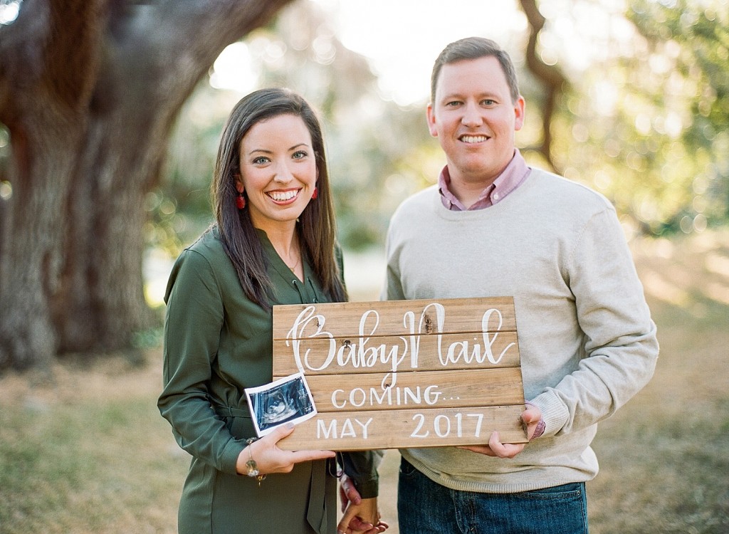 Pregnancy announcement photos