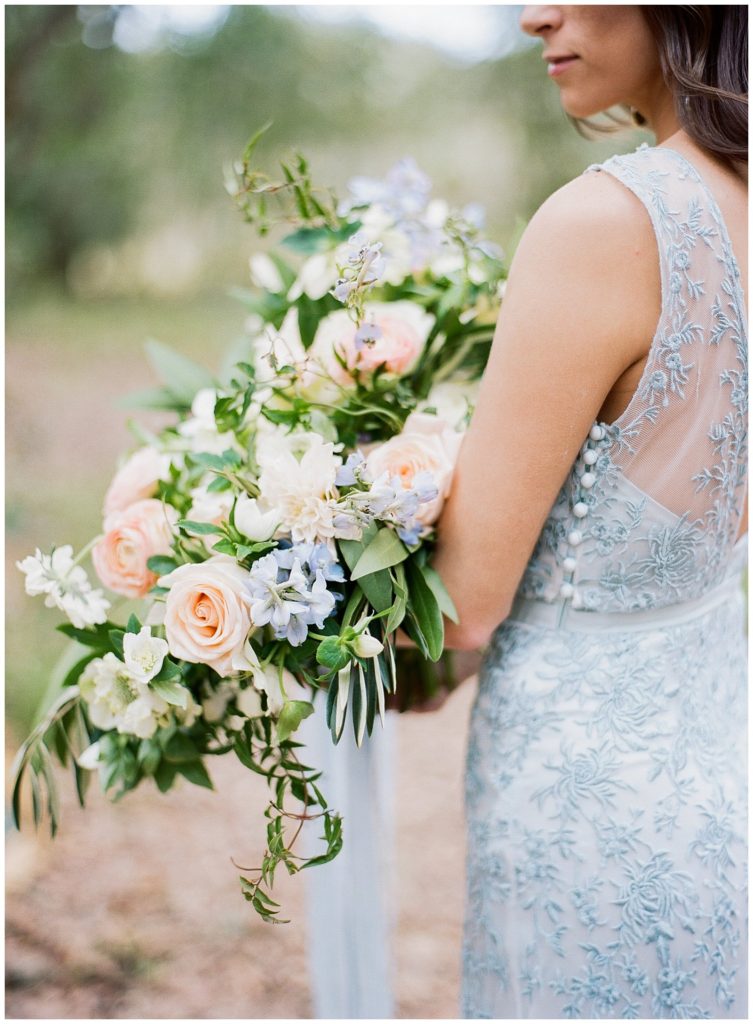 Blush and blue bouquet by Still Floral || The Ganeys