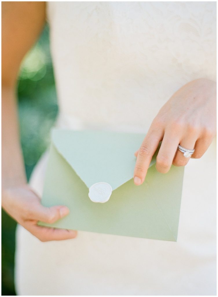 Green and white wedding invitations by Andi Mejia || The Ganeys