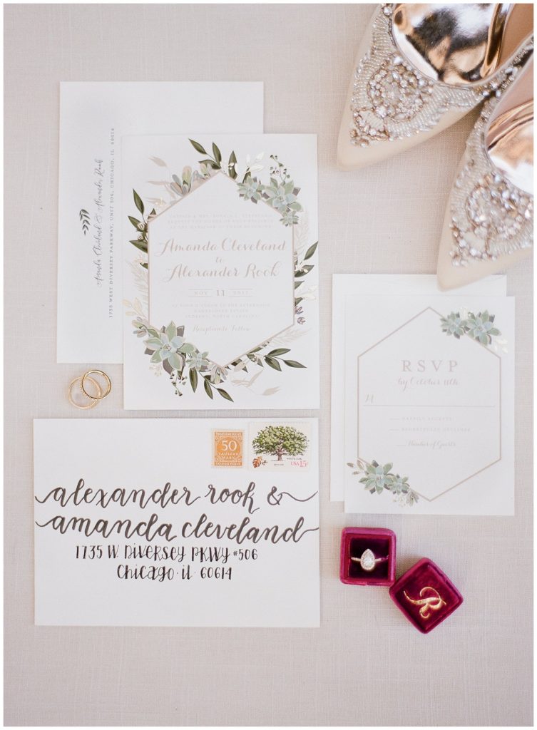 Succulent wedding invitation with berry Mrs. Box || The Ganeys