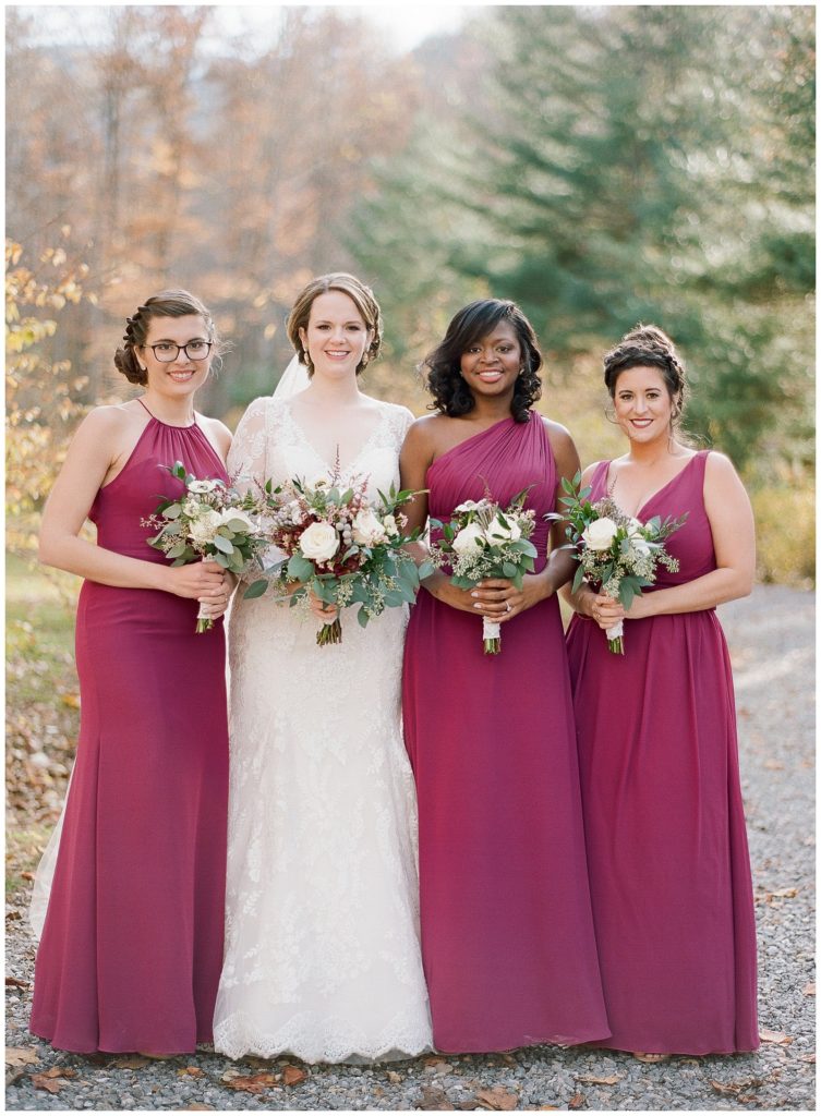 Berry bridesmaids dresses for fall wedding || The Ganeys