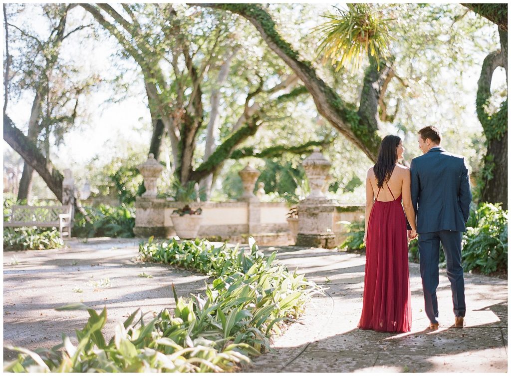 Engagement photos at Vizcaya Gardens