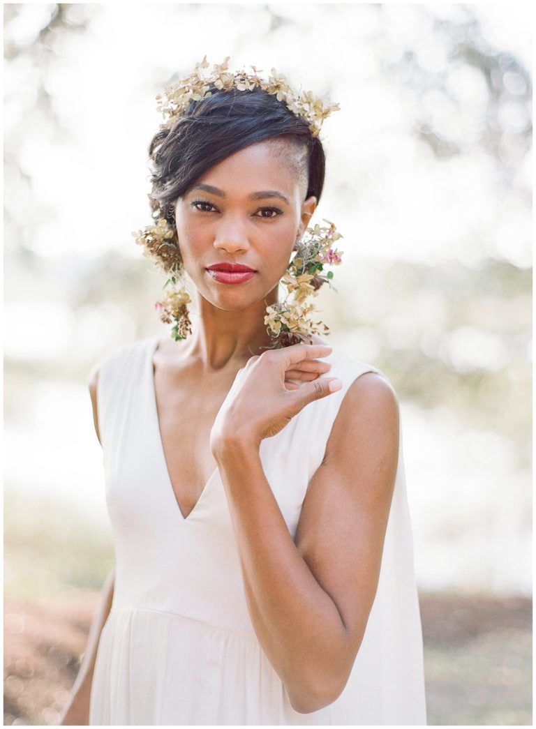 Minimalistic Bridal Inspiration with Floral Earrings at RiverOaks ...