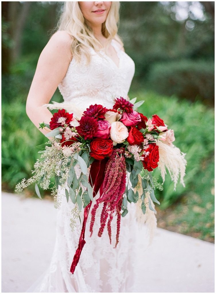Red and white bohemian bouquet by Ever After Vintage Weddings || The Ganeys