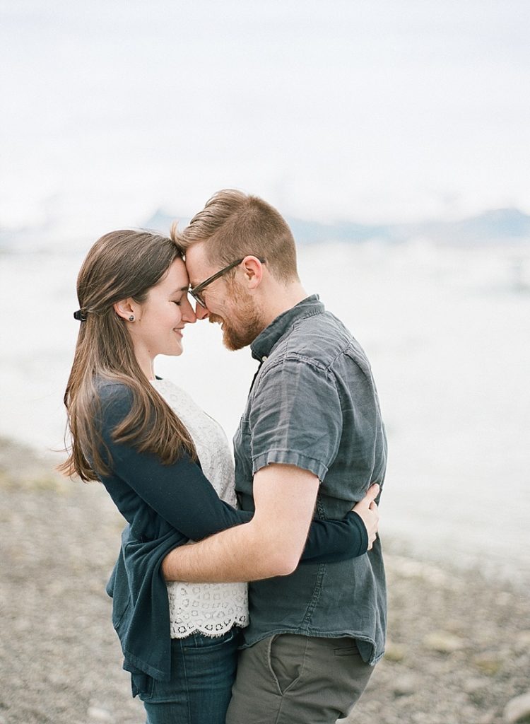 engagement photos in Iceland