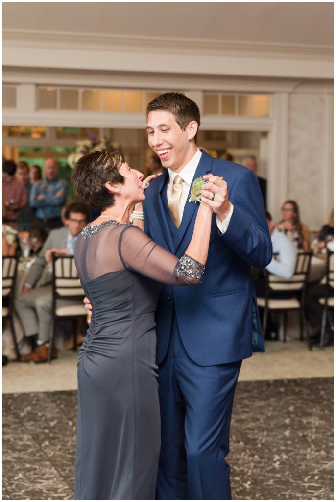 Mother Son Dance at Oneida Country Club || The Ganeys