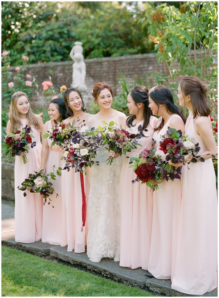 Blush bridesmaids dresses at Thornewood Castle || The Ganeys