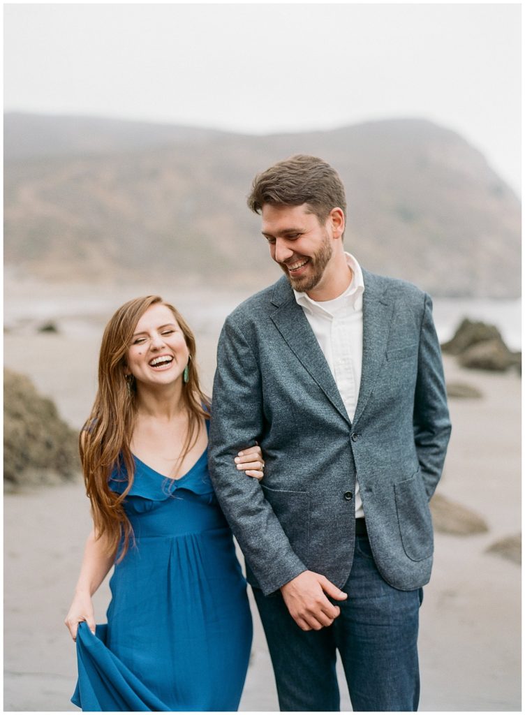 Engagement photos at San Francisco's Muir Beach in Royal Blue Anthropologie dress || The Ganeys