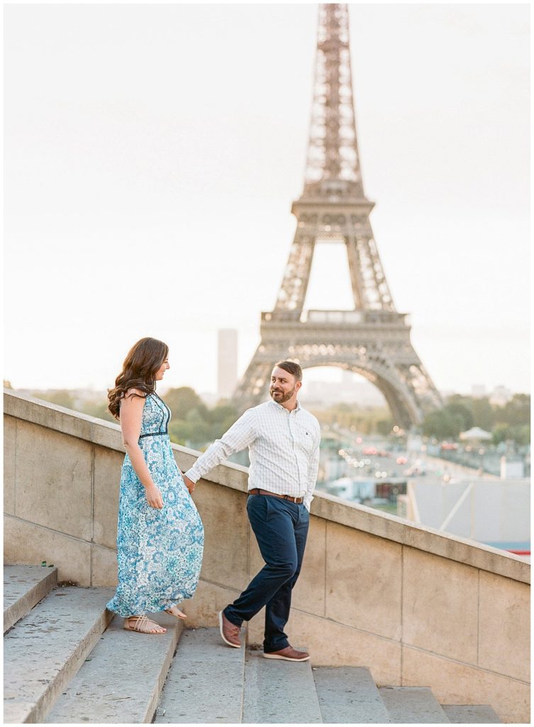 Romantic Engagement Session in Paris || The Ganeys