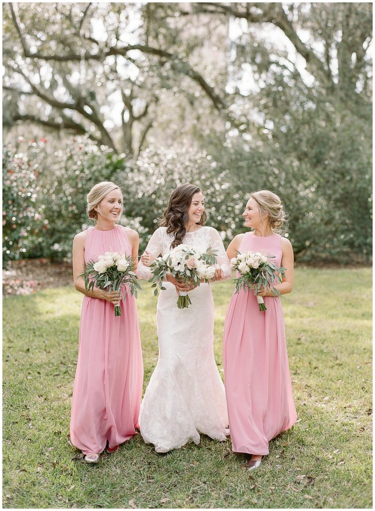 Bridesmaids in bubble gum pink at Bok Tower Gardens || The Ganeys
