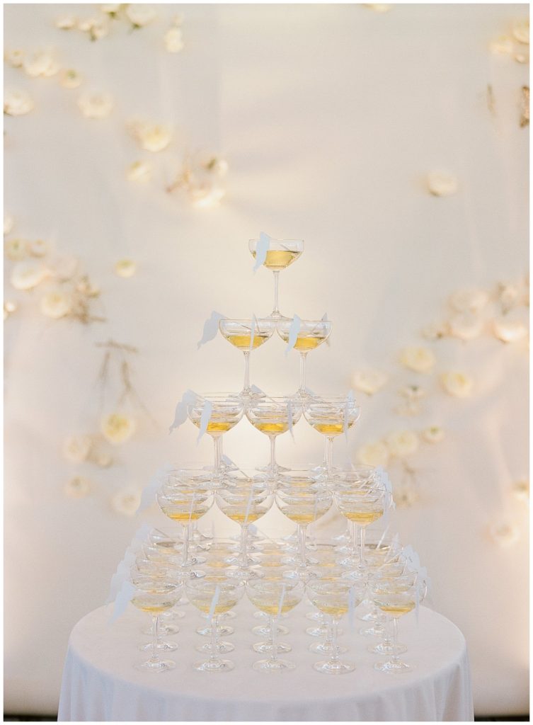 Champagne tower seating chart || The Ganeys
