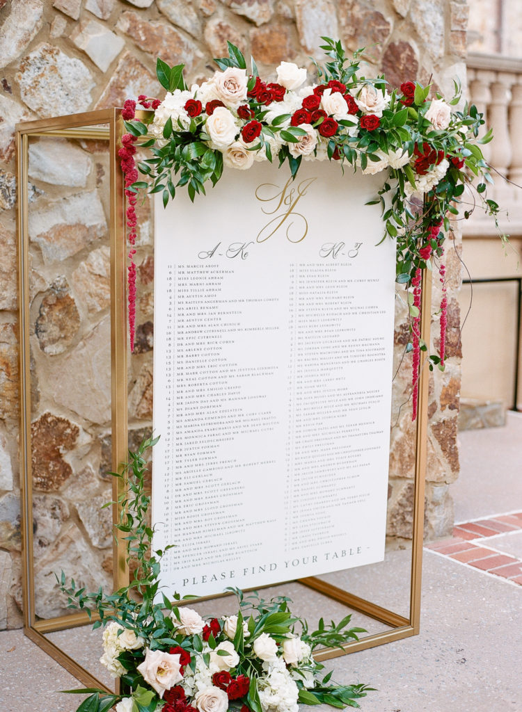 Modern seating chart for Bella Collina Wedding || The Ganeys