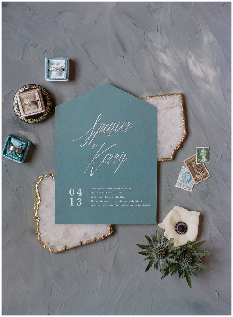 Modern wedding invitation from Minted with The Mrs Box || The Ganeys
