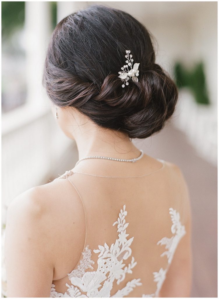 Elegant updo with jeweled comb || The Ganeys