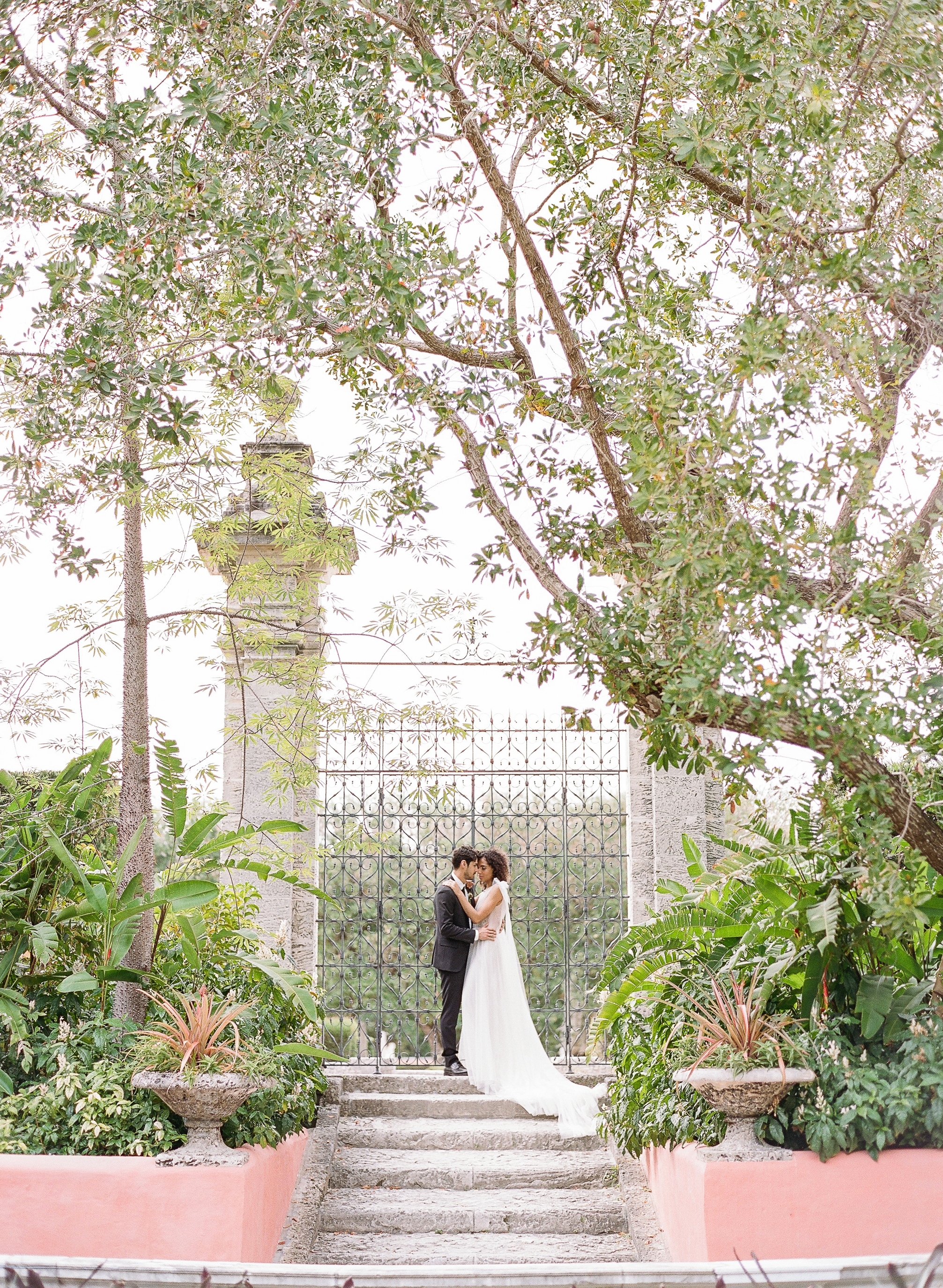 Vizcaya Gardens Wedding Inspiration || The Ganeys