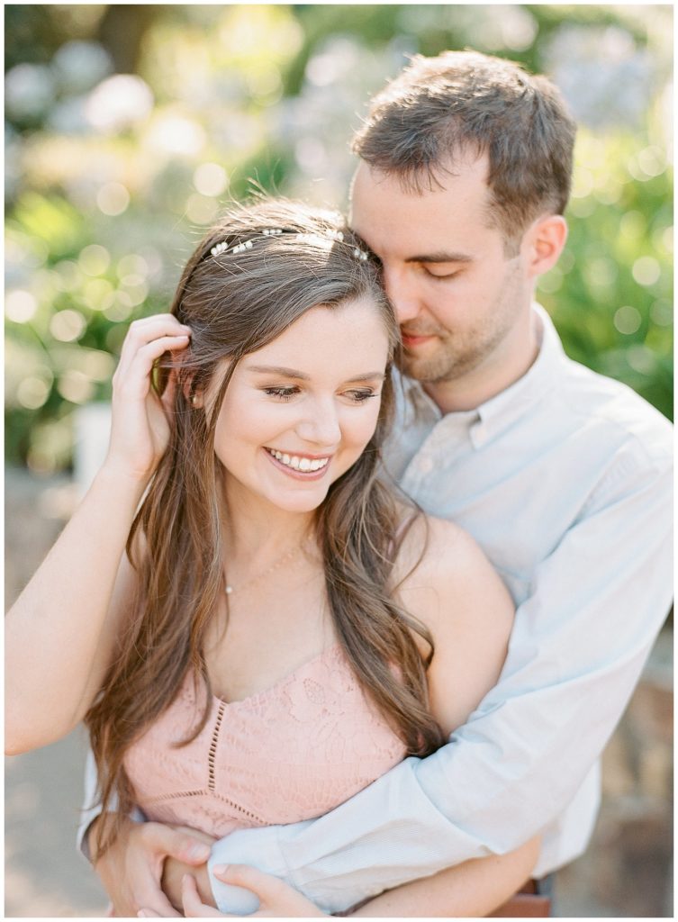Engagement photos in Napa with blush dress || The Ganeys