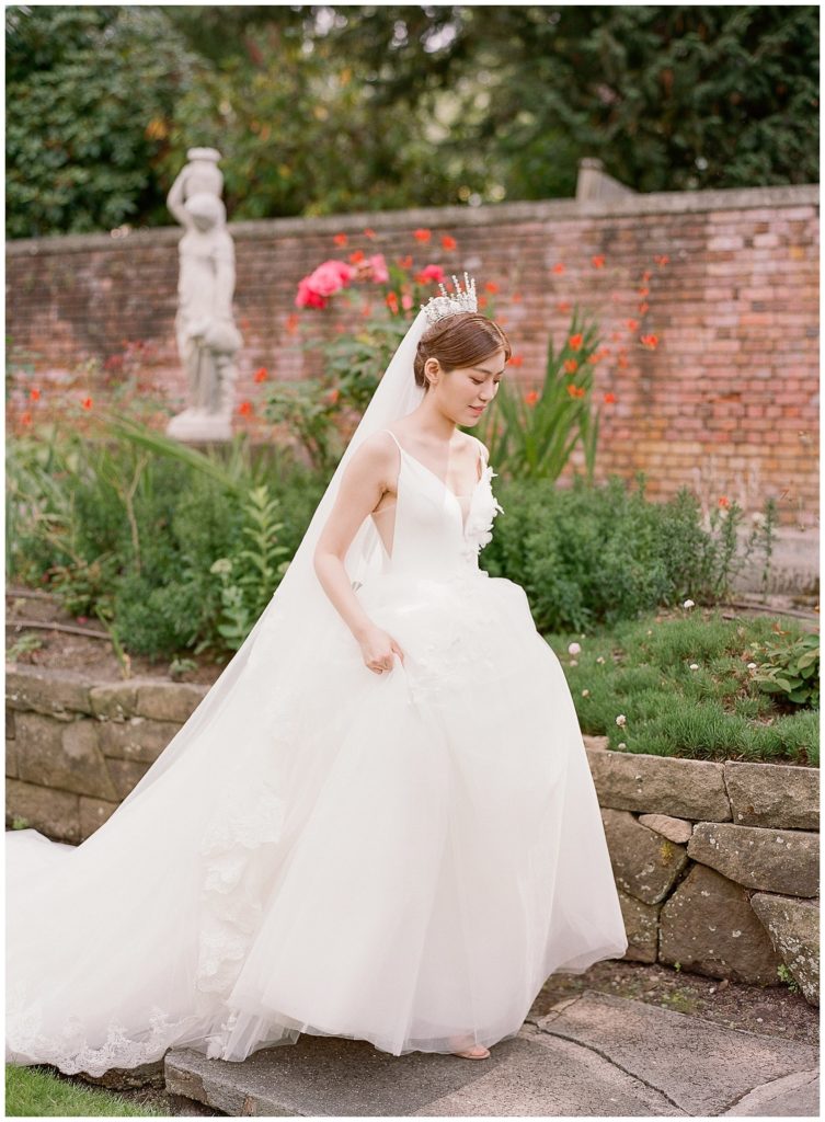 Bride in ballgown with tiara at Thornewood Castle || The Ganeys