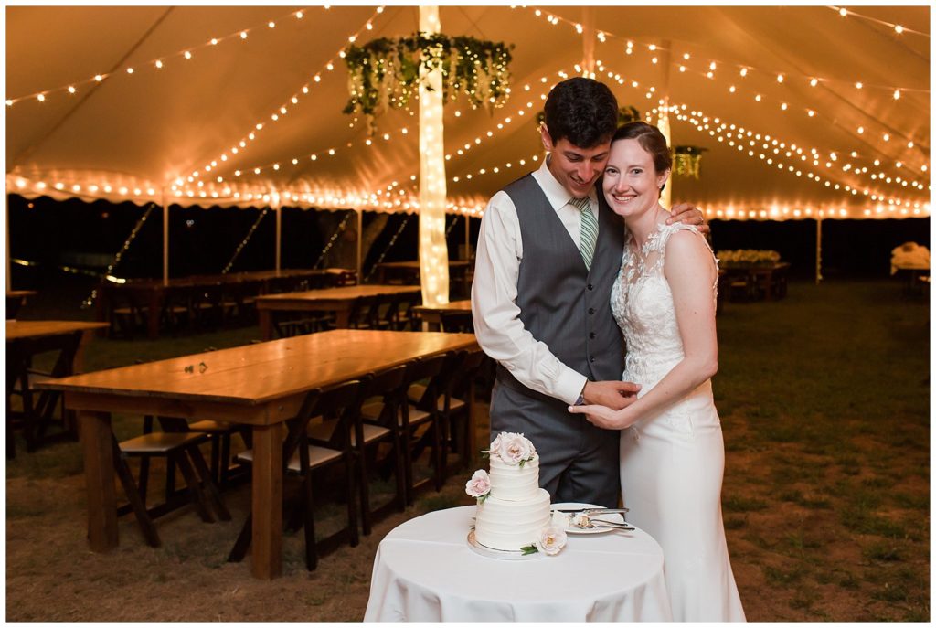 Private estate wedding photos on Chappaquiddick with outdoor reception