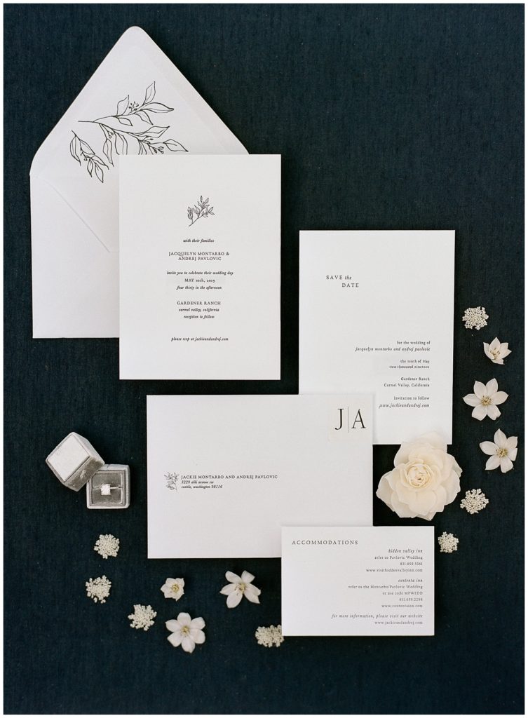 Matinae Design Studio wedding invitation