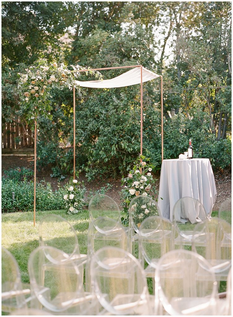 chuppah for wedding in Saratoga California with Blooms by Morgan and Prim Event Studio