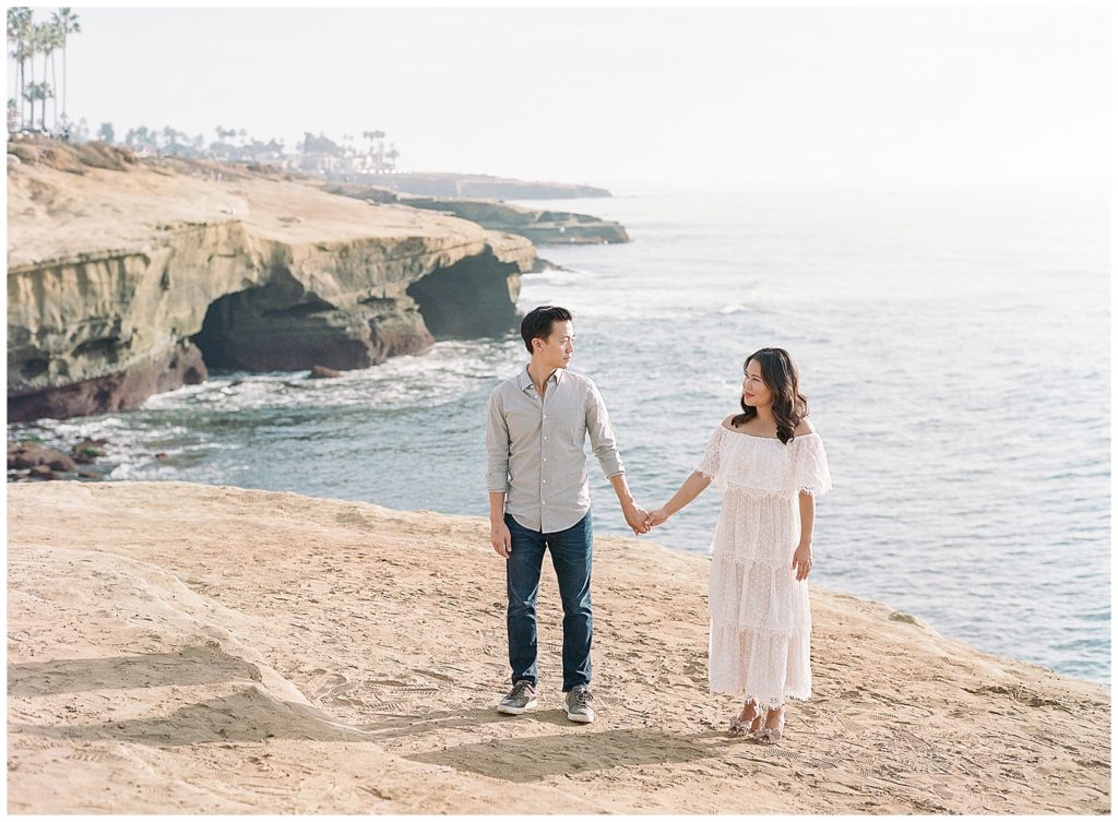 Engagement photos at Sunset Cliffs San Diego