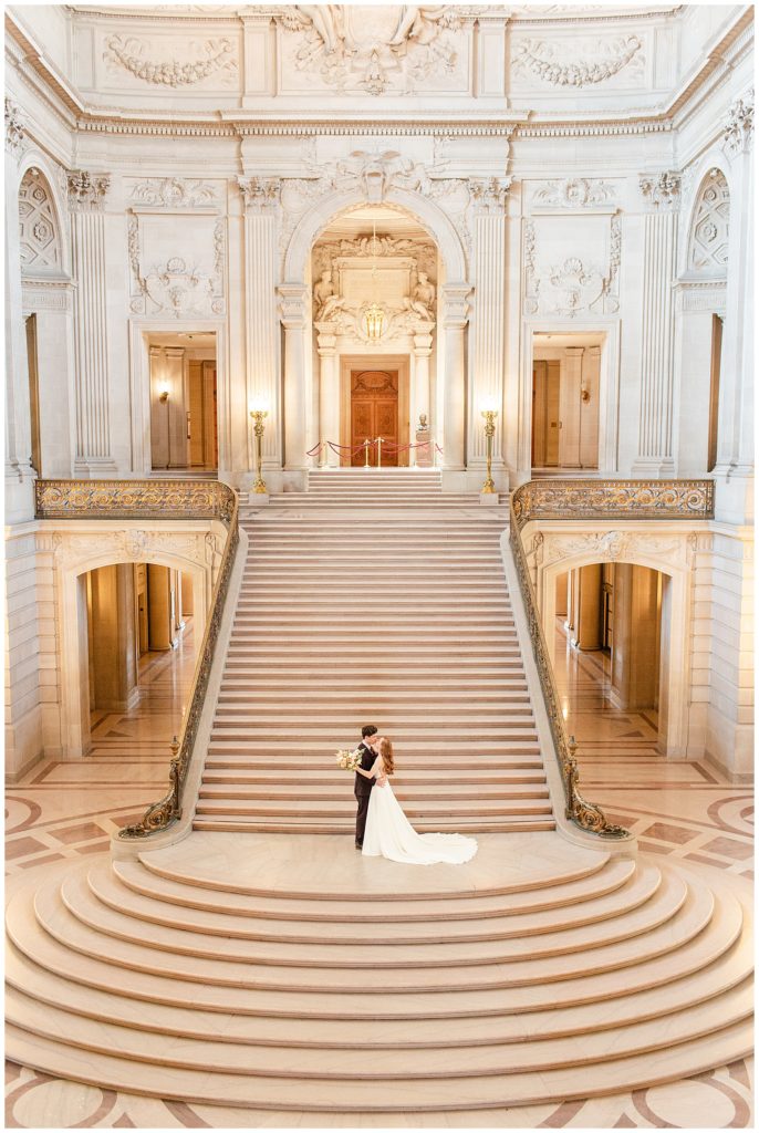 grand staircase photos at SF City Hall Wedding