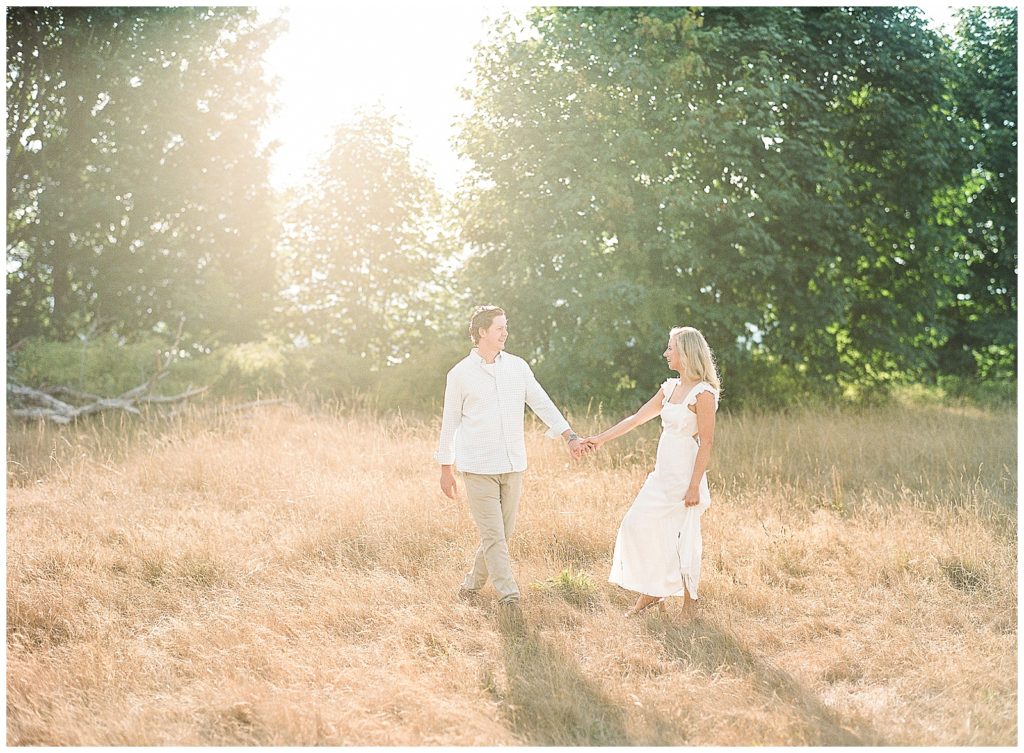 film engagement photos Seattle Discovery Park