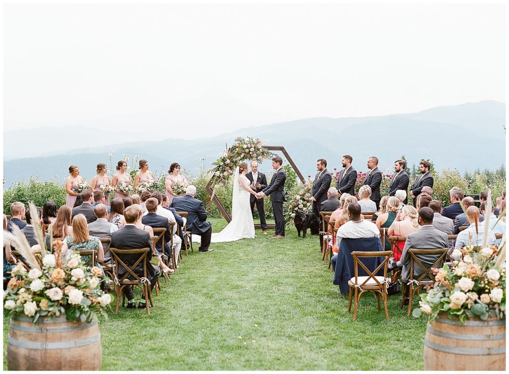 wedding ceremony at Gorge Crest Vineyards