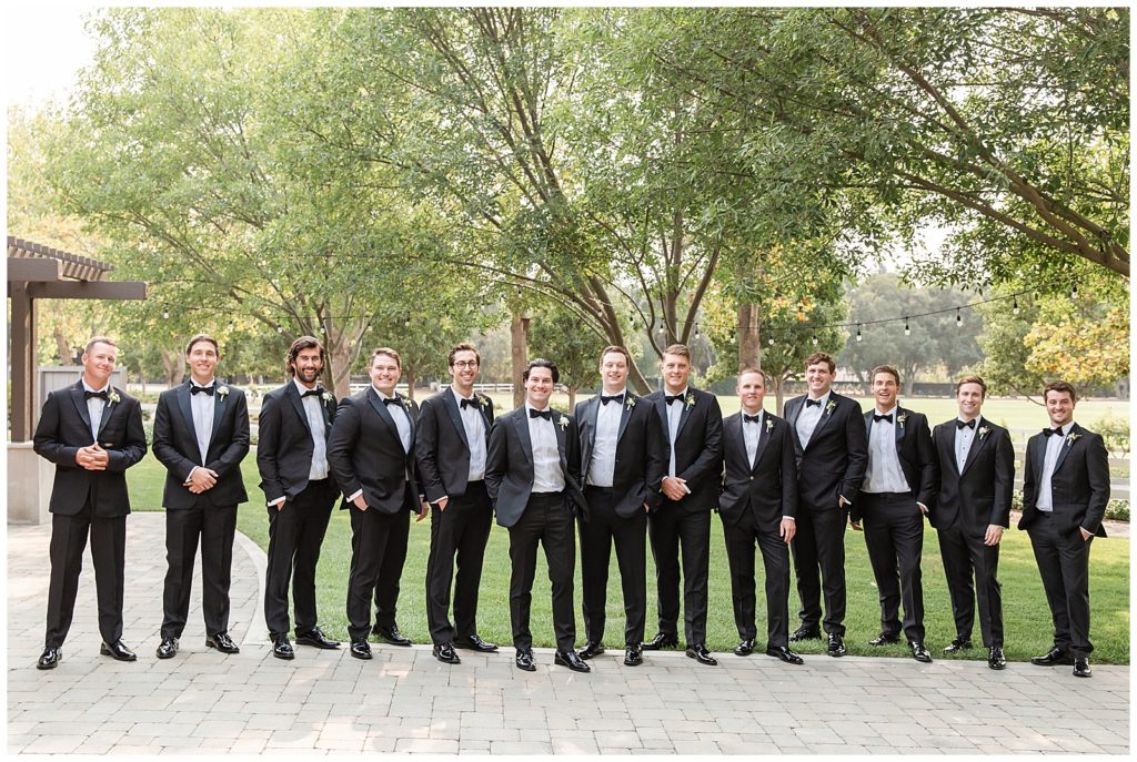 The black tux groomsmen attire