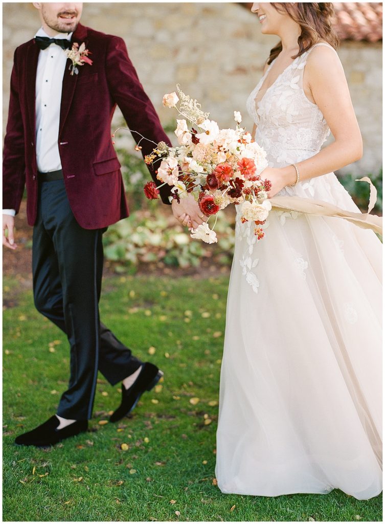 Anastasia Andenmatten florist fall wedding at Holman Ranch