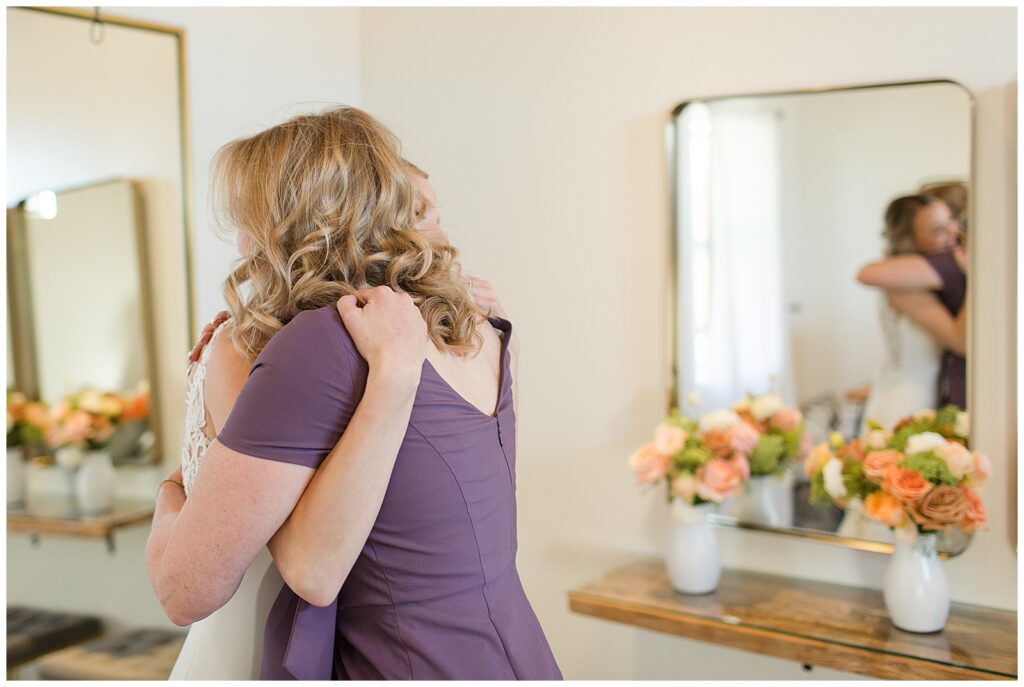 bride getting ready at The Paso Bridal suite