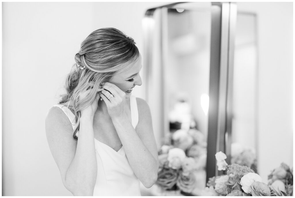 bride getting ready at The Paso Bridal suite